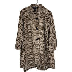 Vincente Shawl Shrug XL Brown Black Striped Textured Toggle Front 100% Polyester